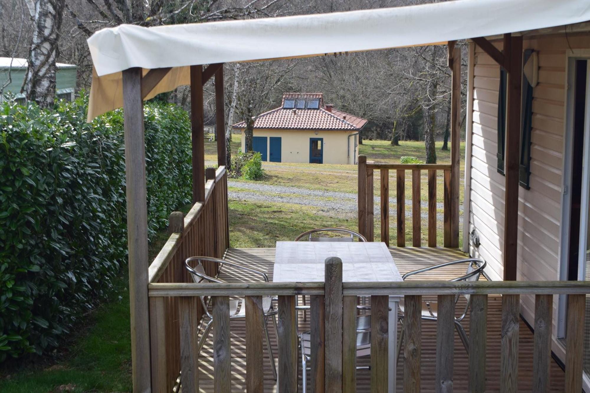 Camping De Ladignac Le Long Bel Air Экстерьер фото