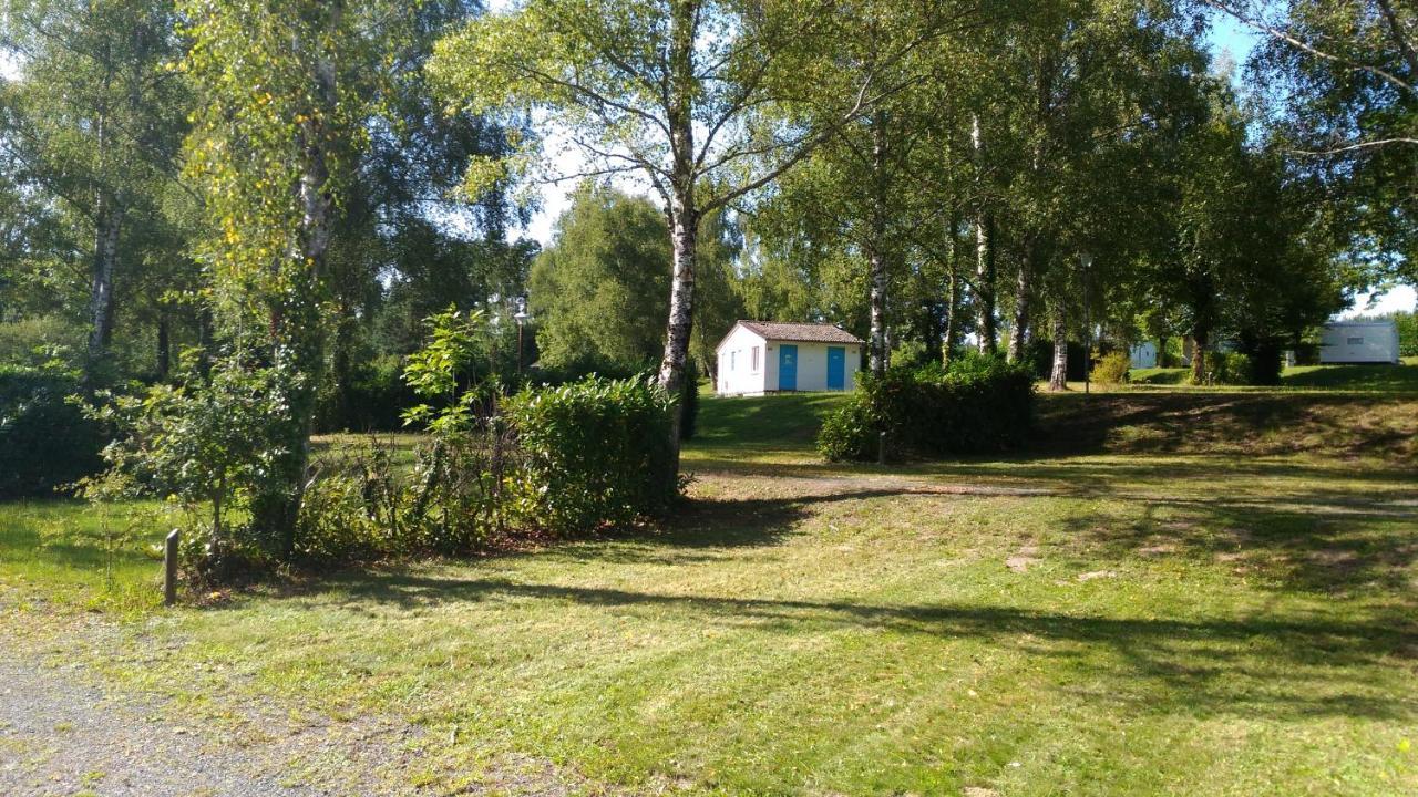Camping De Ladignac Le Long Bel Air Экстерьер фото