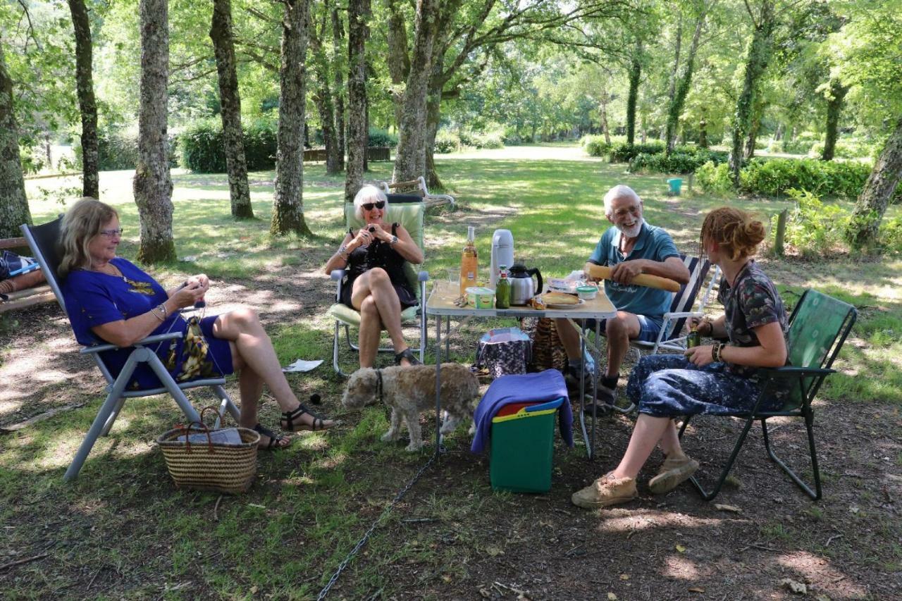 Camping De Ladignac Le Long Bel Air Экстерьер фото