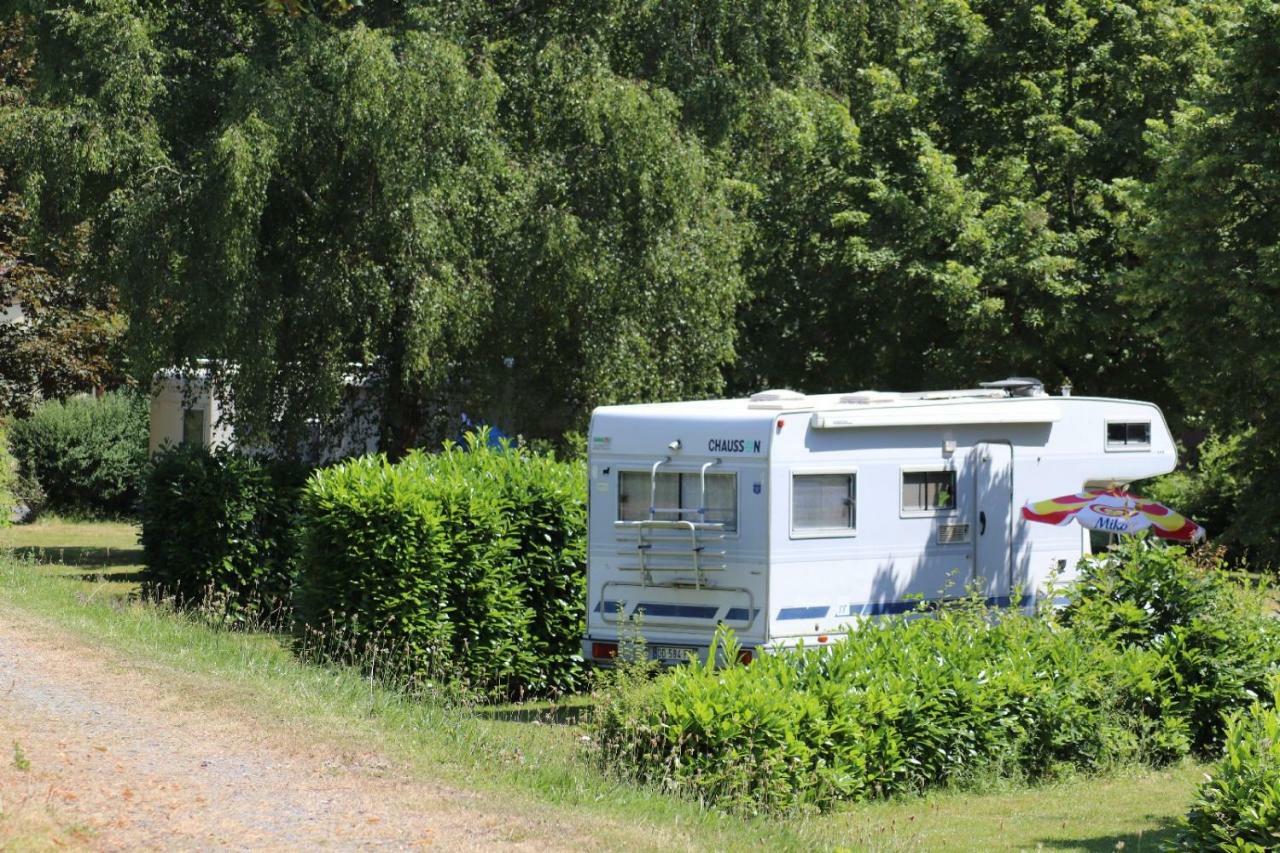 Camping De Ladignac Le Long Bel Air Экстерьер фото